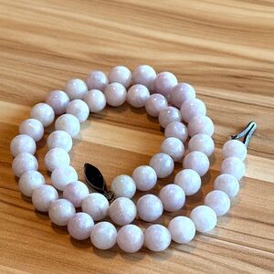 Elegant Lavender Jadeite Jade Beaded Necklace